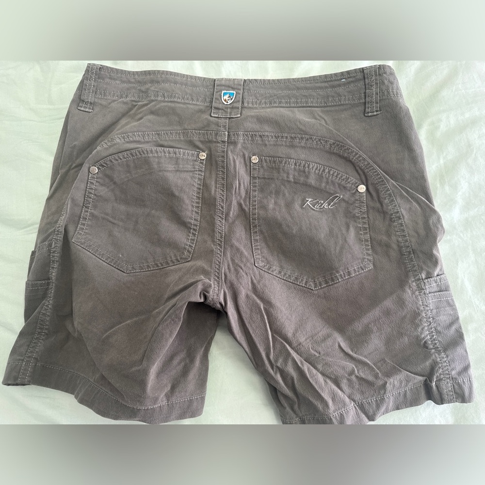 Kuhl gray bermuda shorts Sz 6 women’s EUC - Picture 2 of 5